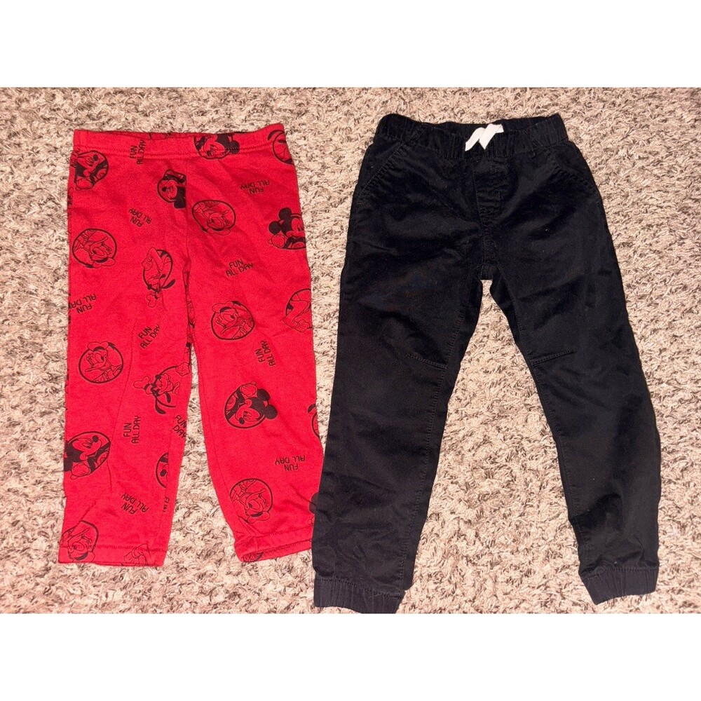 2pairs boys pants 4T GUC‎